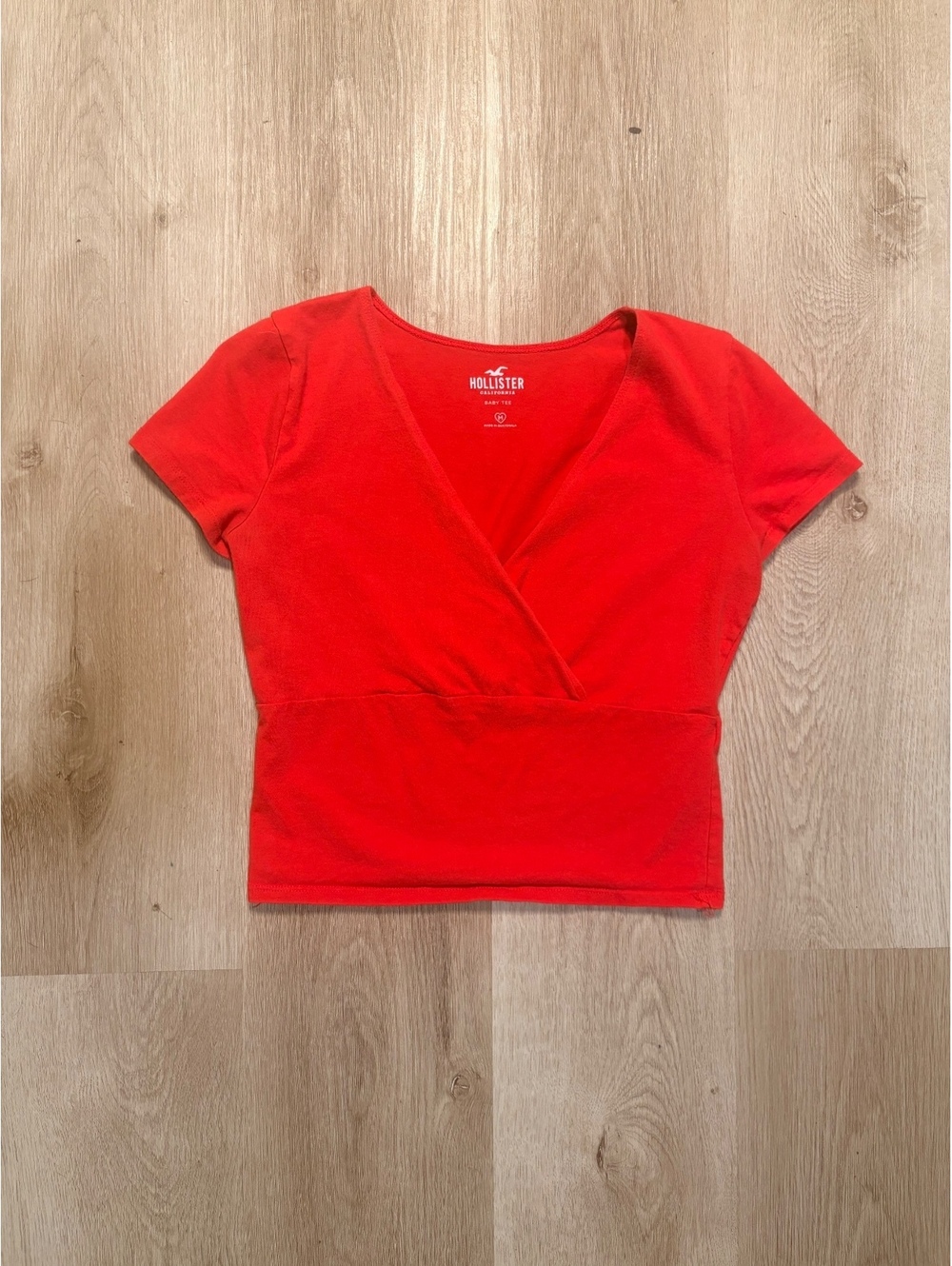 Hollister Red Wrap Baby Tee Size Medium V-Neck Crop Top Y2K Festival Summer